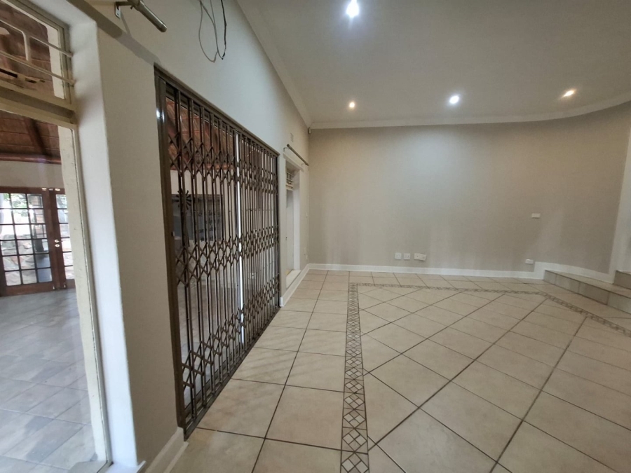 4 Bedroom Property for Sale in Safari Gardens North West
